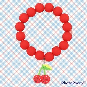 Choice of girl's stretch bracelets 🍒, 🍦, or 🌈.